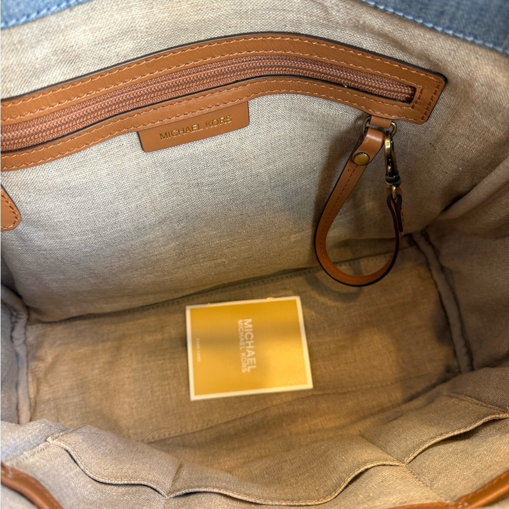 Michael Kors Isla Washed Canvas & Leather Trim Satchel – Light Denim Blue - Picture 6 of 9